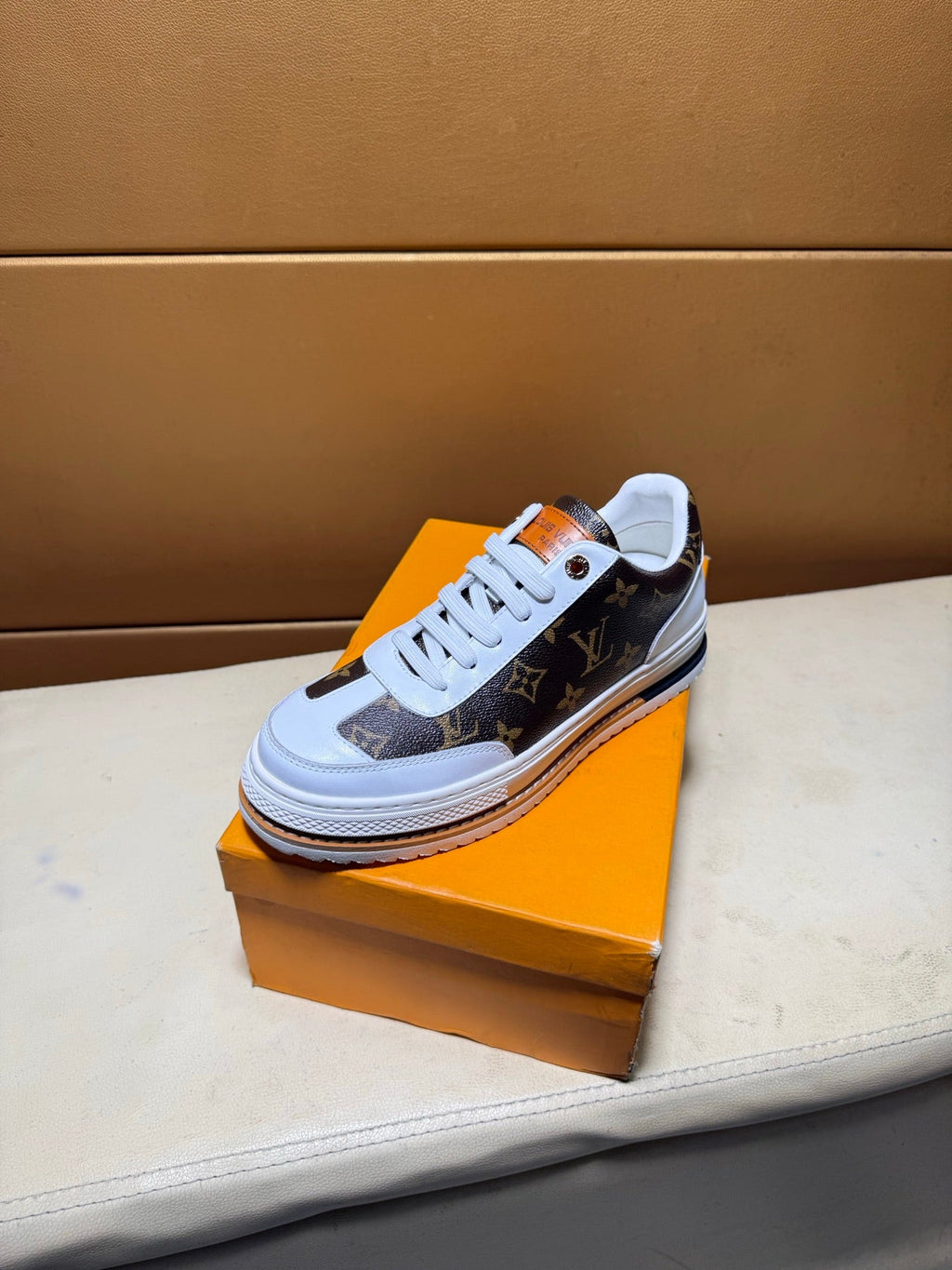 🏃 Casual shoes are a must-have for trendy men