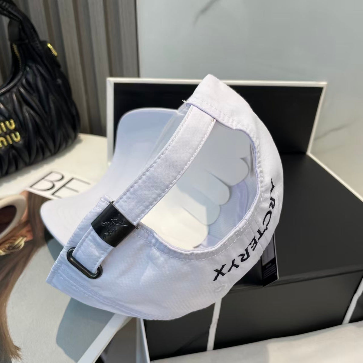 Embroidered baseball cap