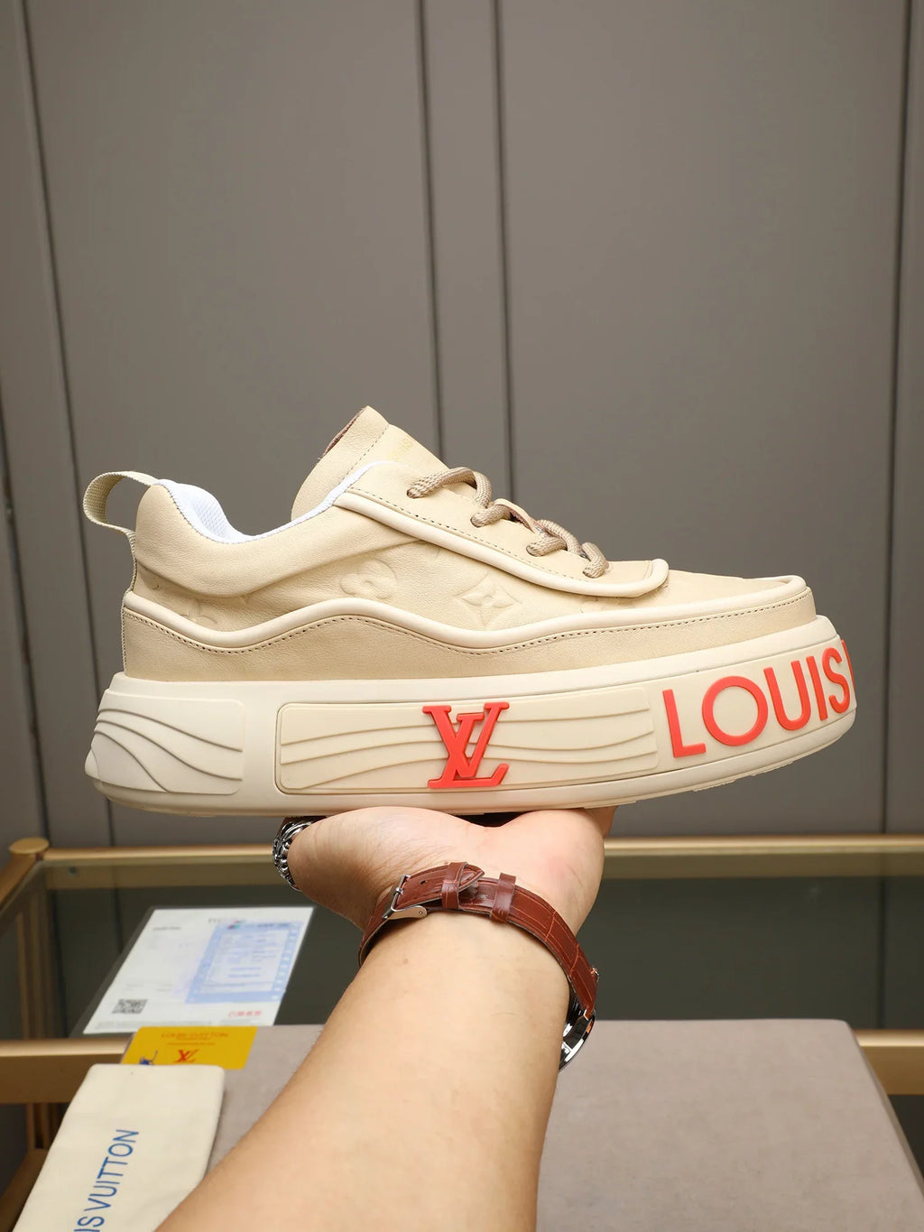 Novel and fashionable trendy shoes