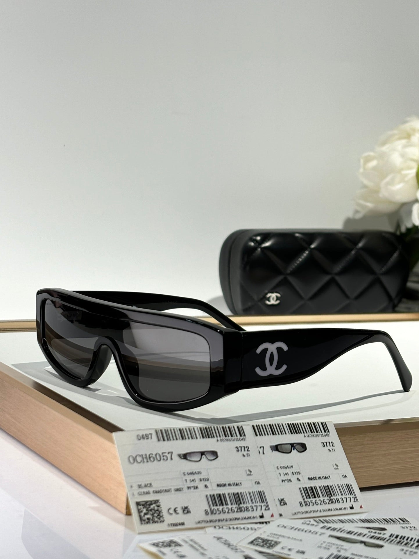 Retro Wide Edge Fashion Sunglasses