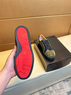 New men's shoes