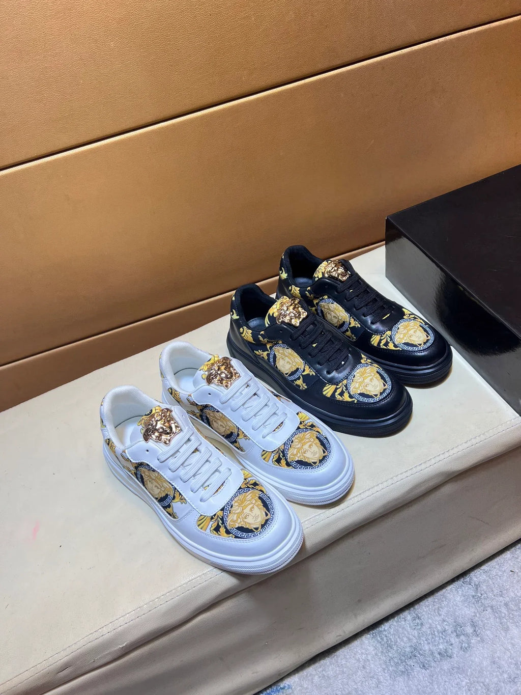 Novel and fashionable trendy shoes