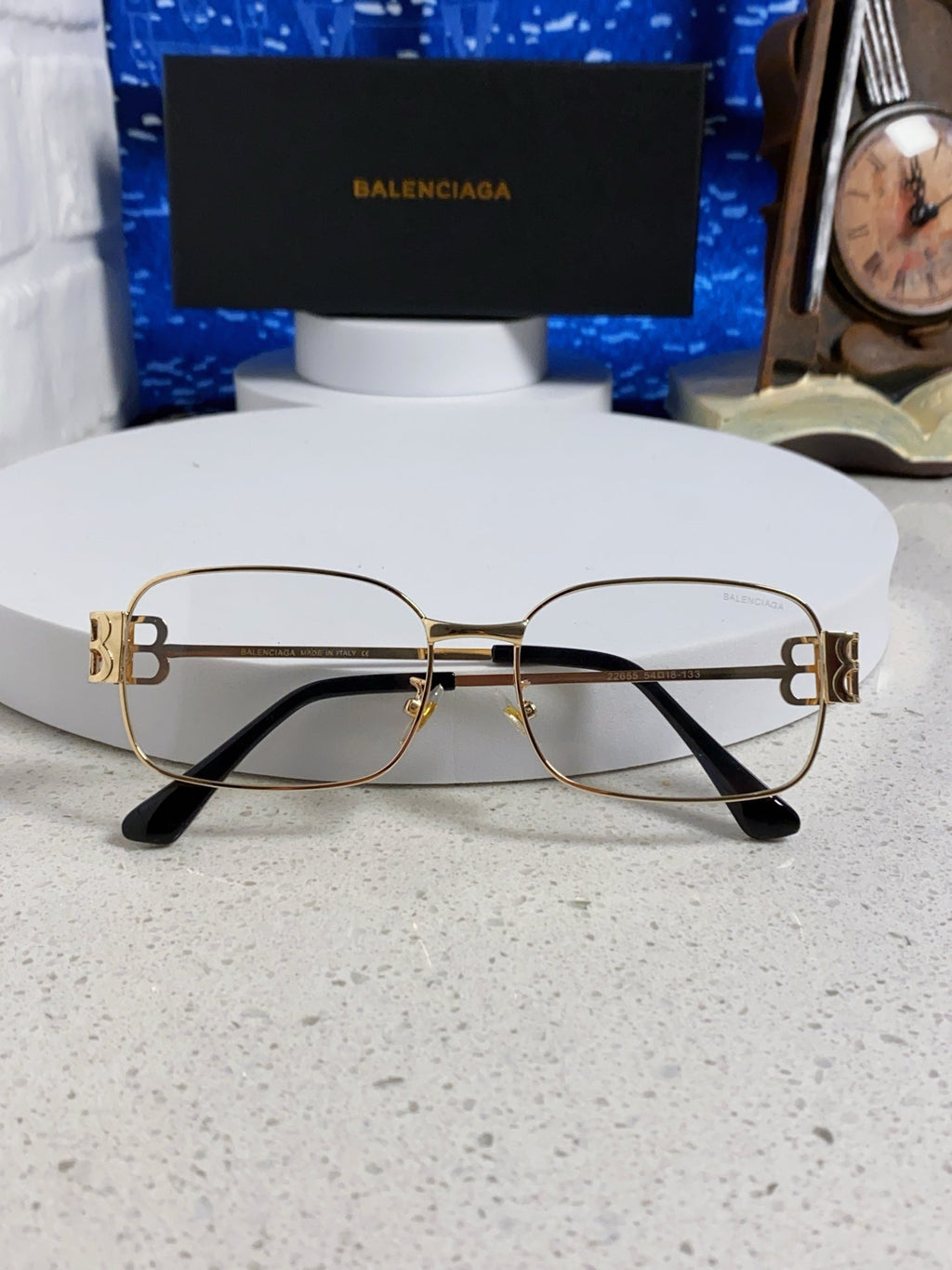New metal retro box, refined gold wire rectangular gold and silver frame for men and women, can be paired with myopia glasses trend