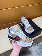 Unique modern style sports shoes