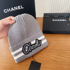 New autumn and winter hats
