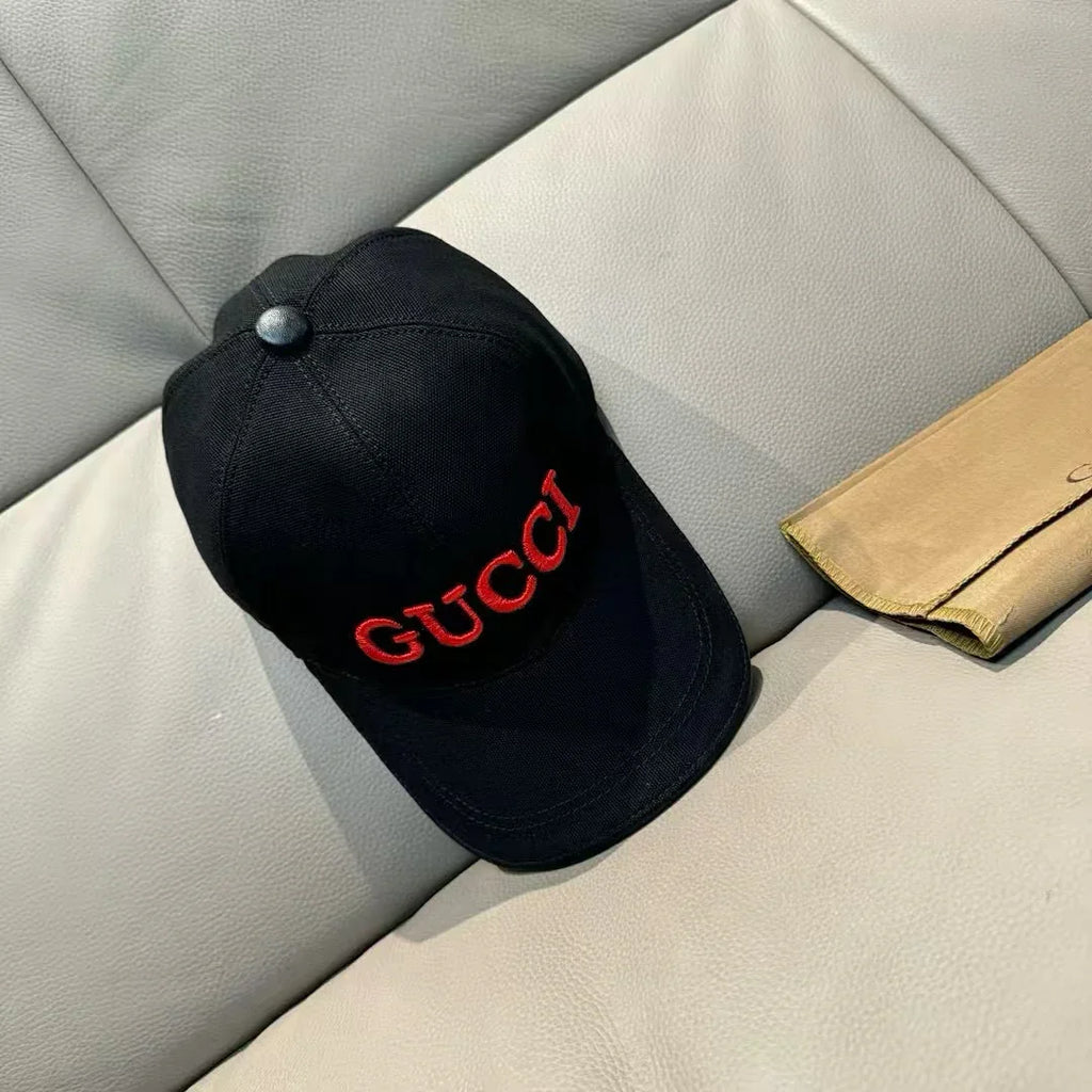 New embroidered baseball cap