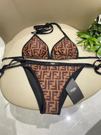 New split camisole swimsuit