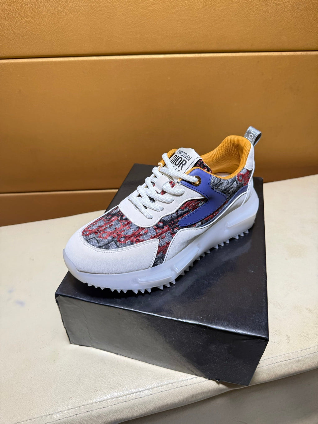 🏃 Casual shoes are a must-have for trendy men