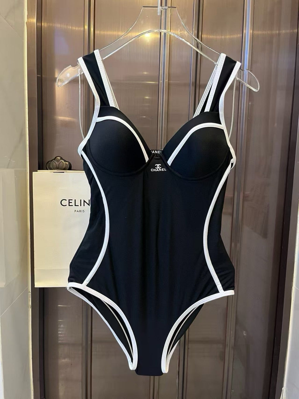 New one-piece swimsuit
