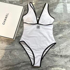 New backless one-piece swimsuit