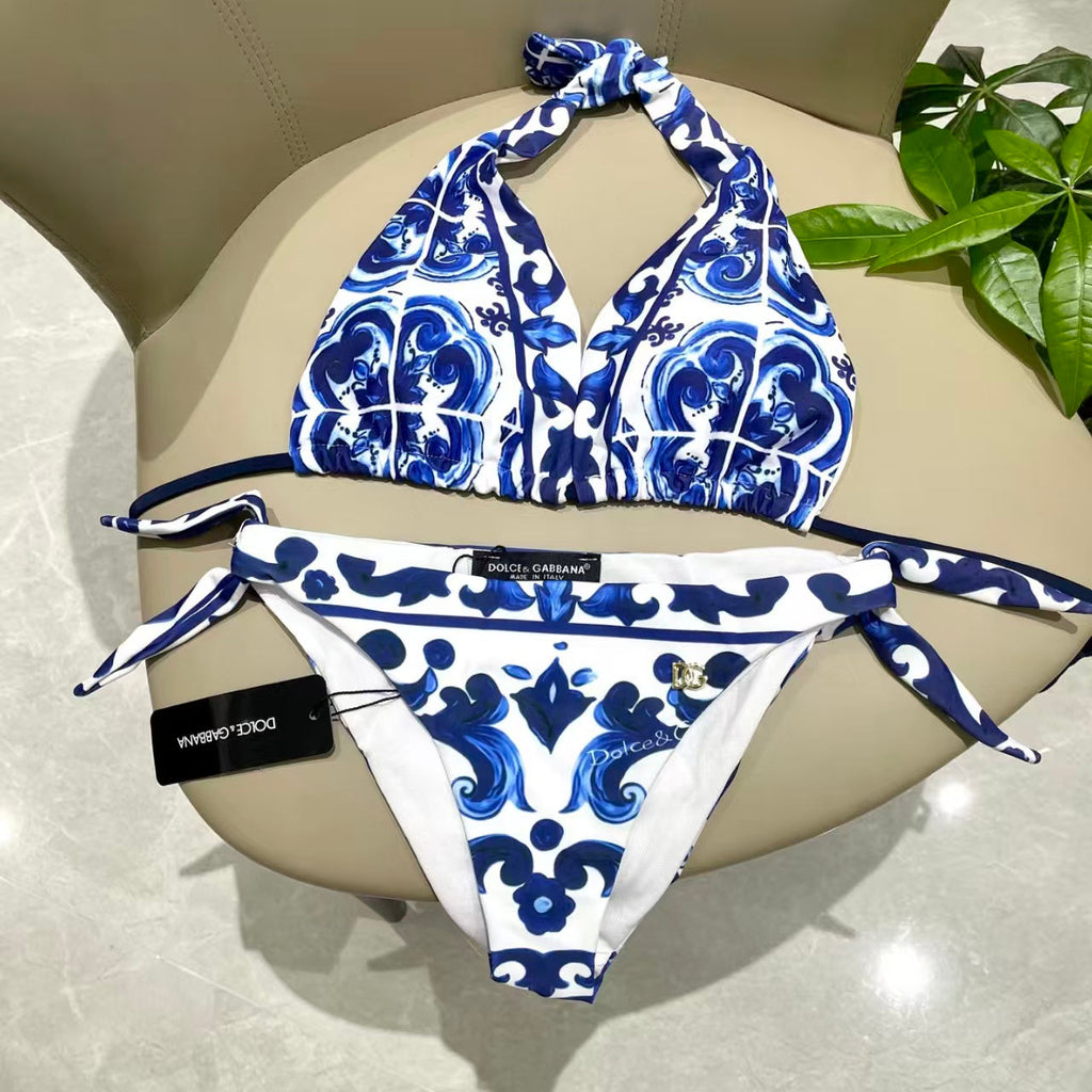 New quick drying elastic swimsuit