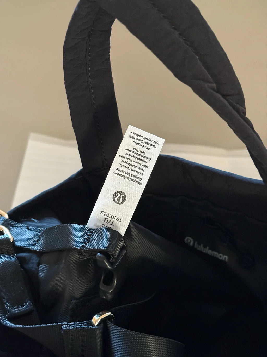 Tote bag（Sending dolls）