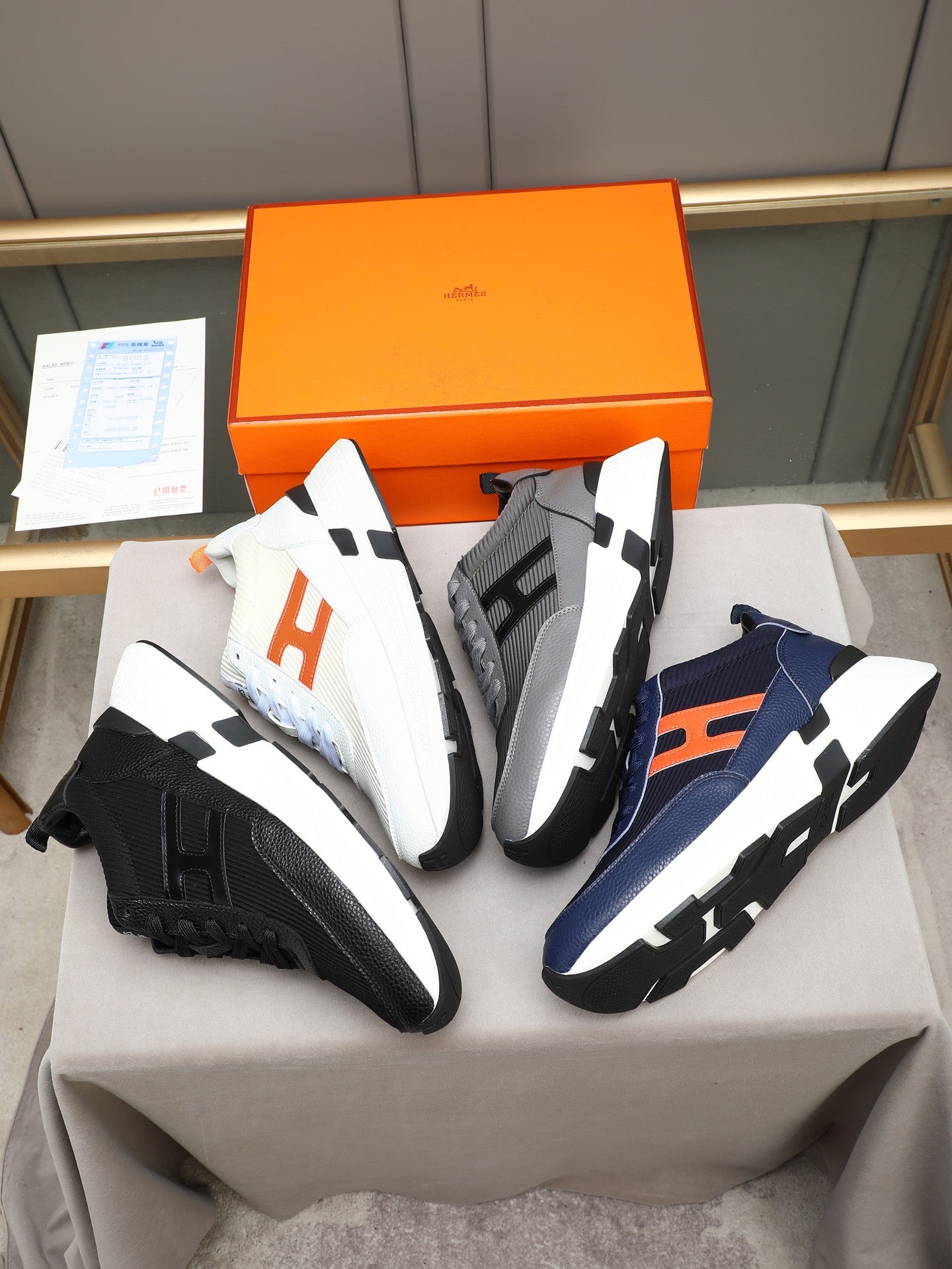 Men's casual sports shoes