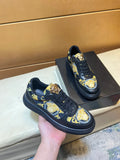 Novel and fashionable trendy shoes