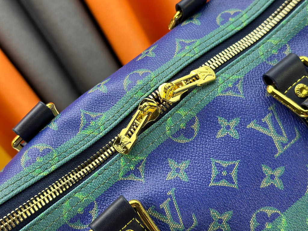 Blue green flower travel bag