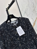 Chanel/Frayed-Edge Tweed Jacket