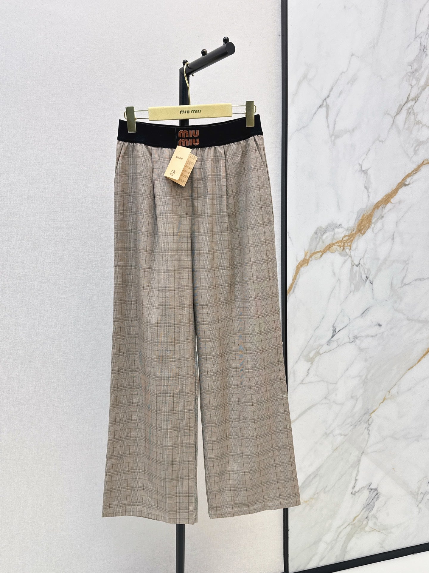 MiuMiu/26 Latest Lazy Outfit