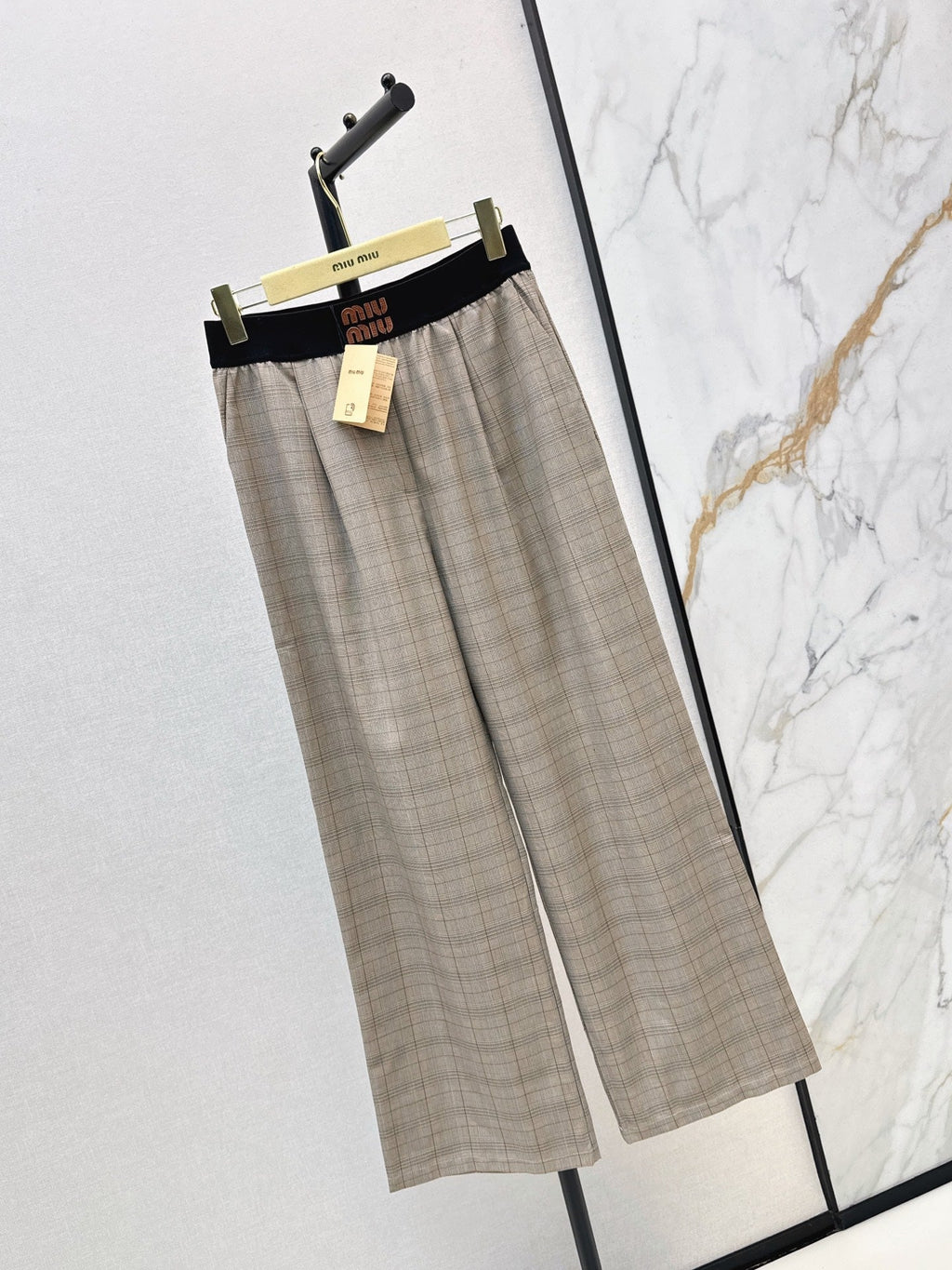 MiuMiu/26 Latest Lazy Outfit