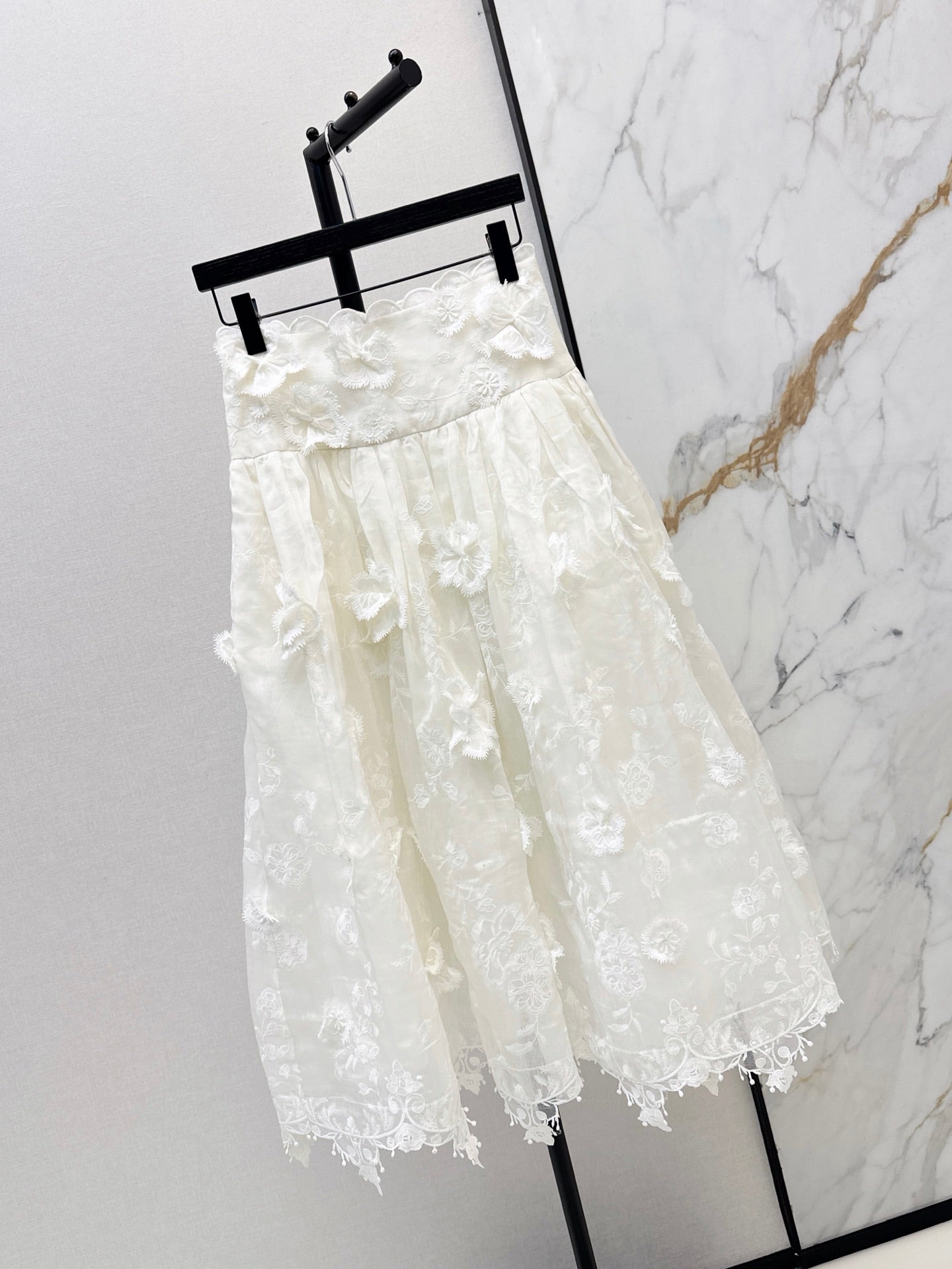 zimmermann/26ss 3D Floral Camisole + Skirt
