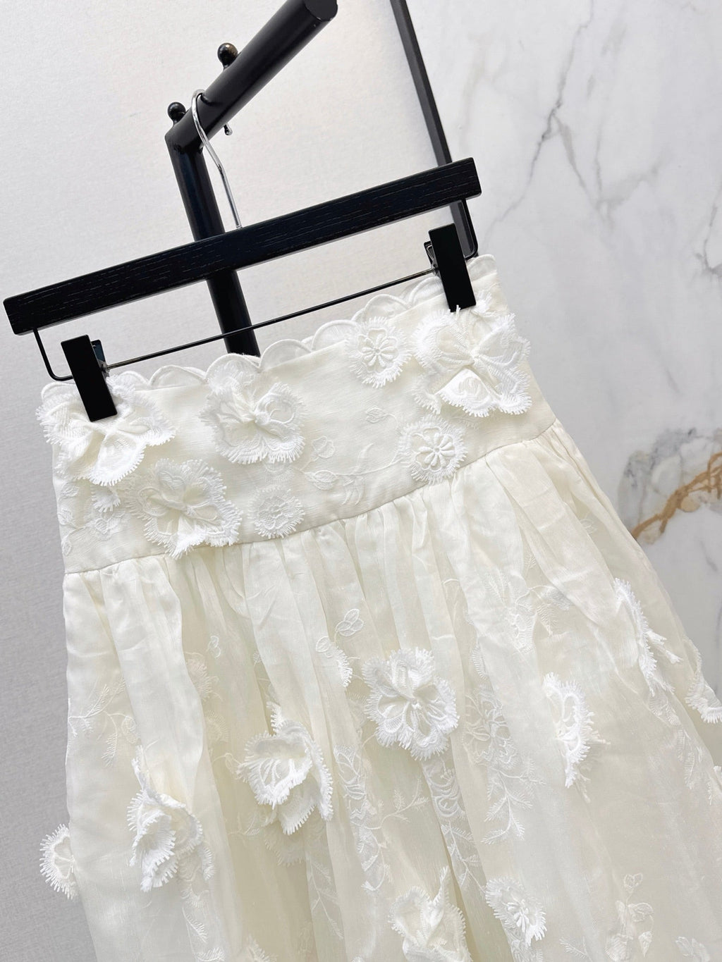 zimmermann/26ss 3D Floral Camisole + Skirt