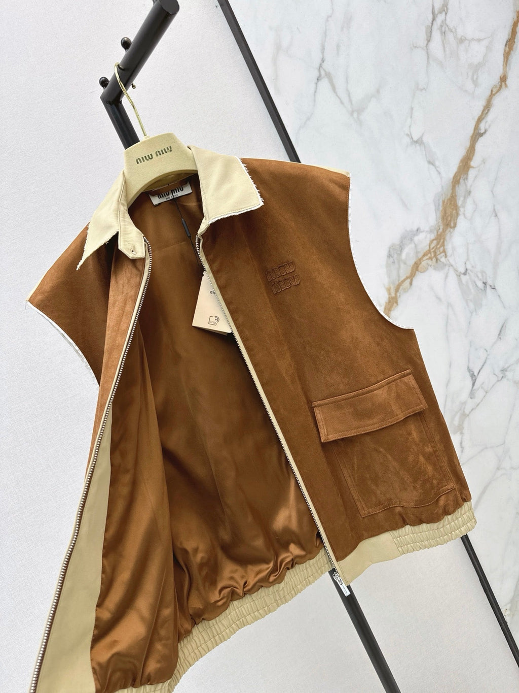 MiuMiu/26Ss Latest Spring-Summer Vest Jacket