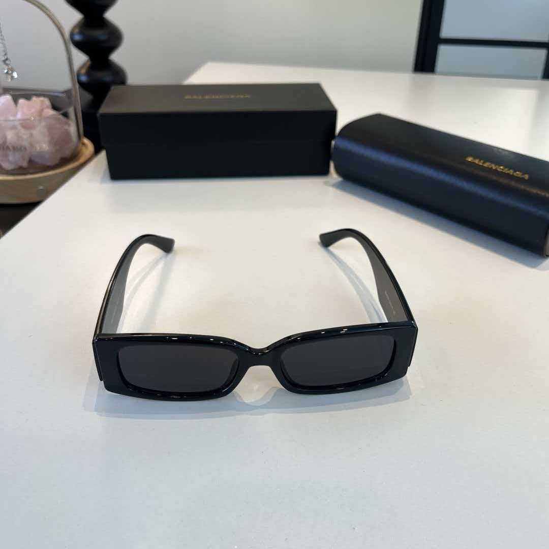 Retro flat frame leaf shaped sunglasses