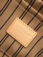 Dynamic 163c chip retro handbag
