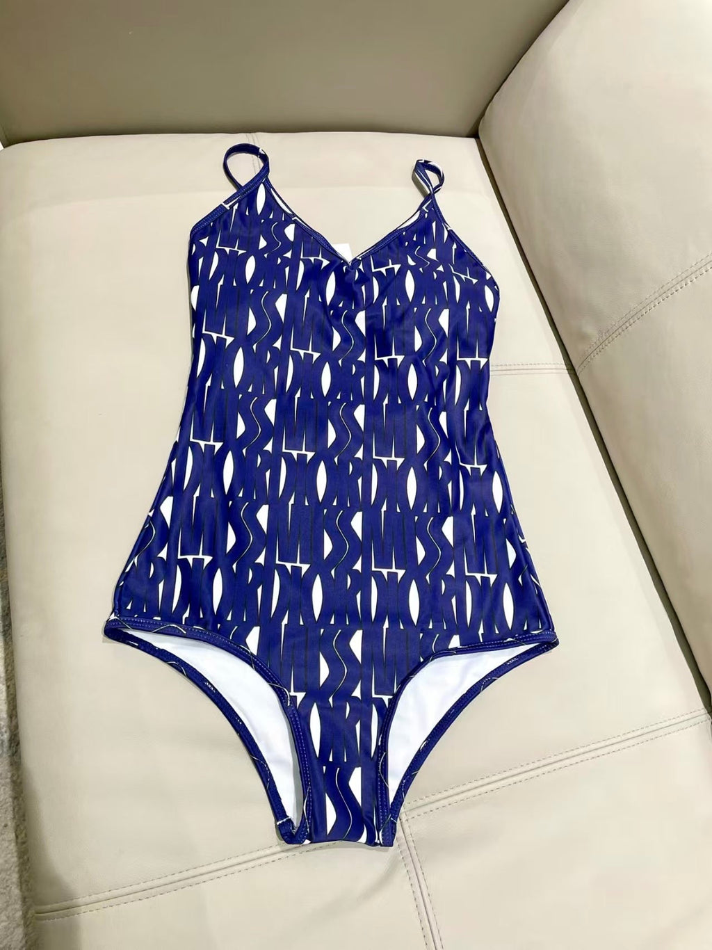 New one-piece swimsuit 👙