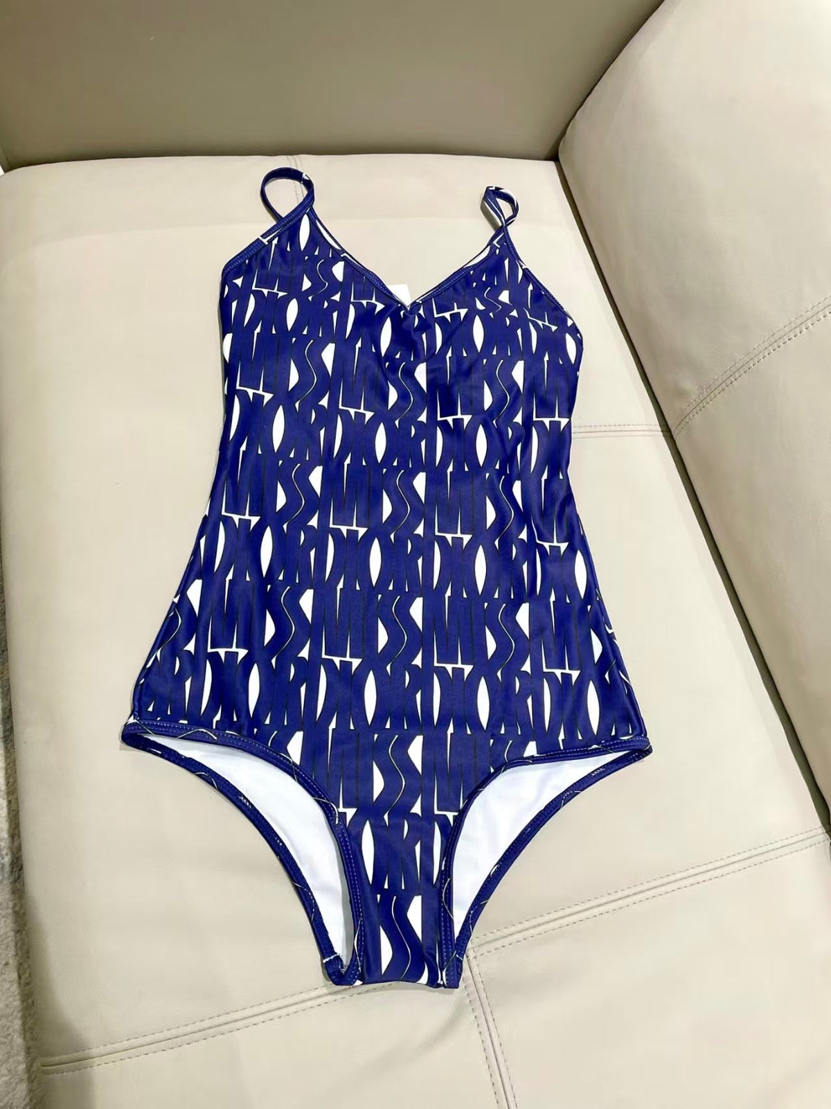 New one-piece swimsuit 👙