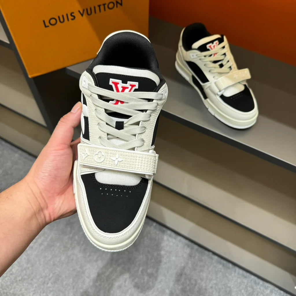 Velcro men's sports shoes