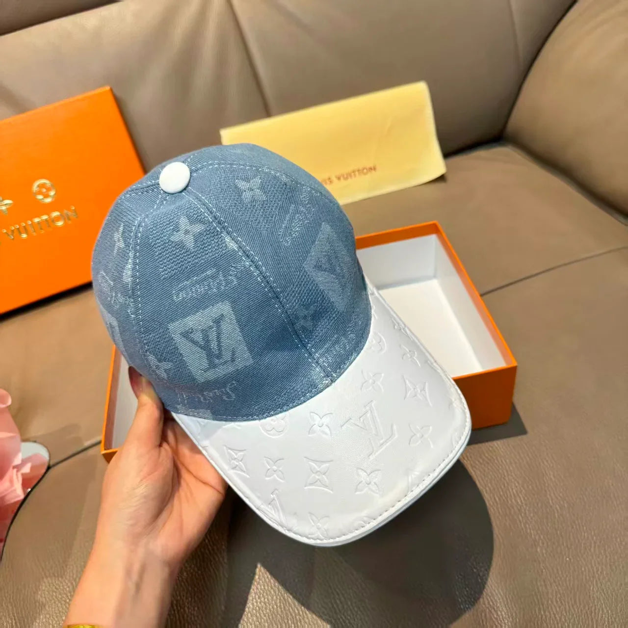New denim baseball cap