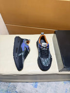 🏃 Casual shoes are a must-have for trendy men