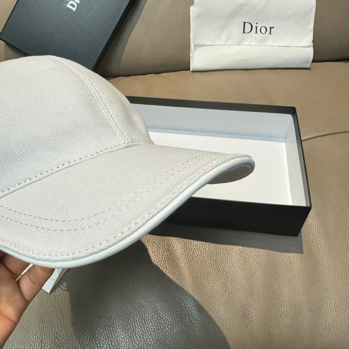 New letter embroidered baseball cap