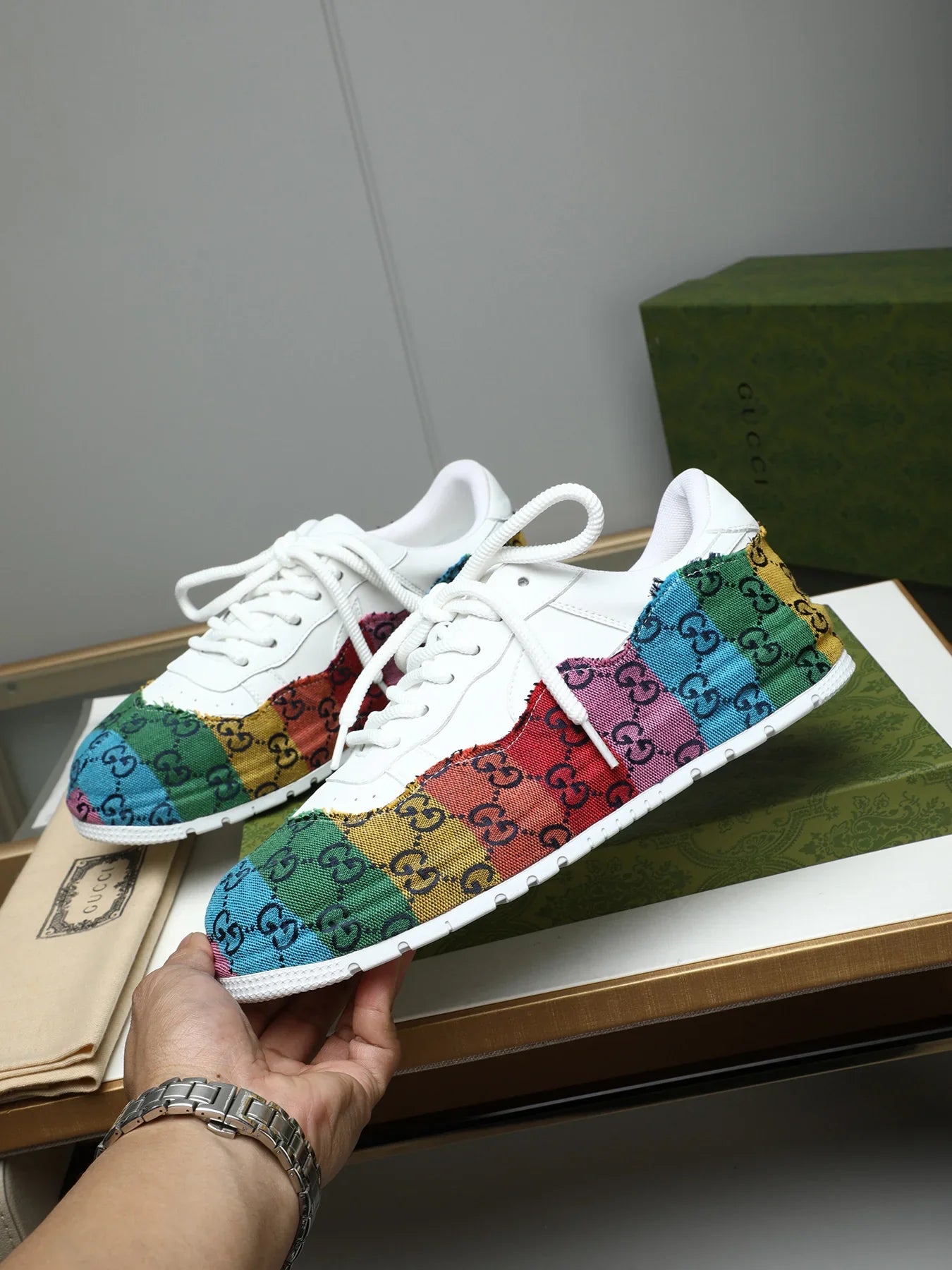 Novel and fashionable trendy shoes
