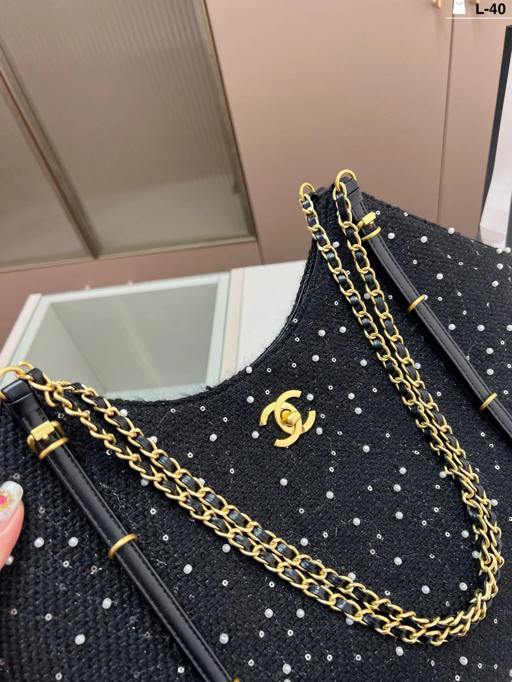 Woolen knitted shopping bag