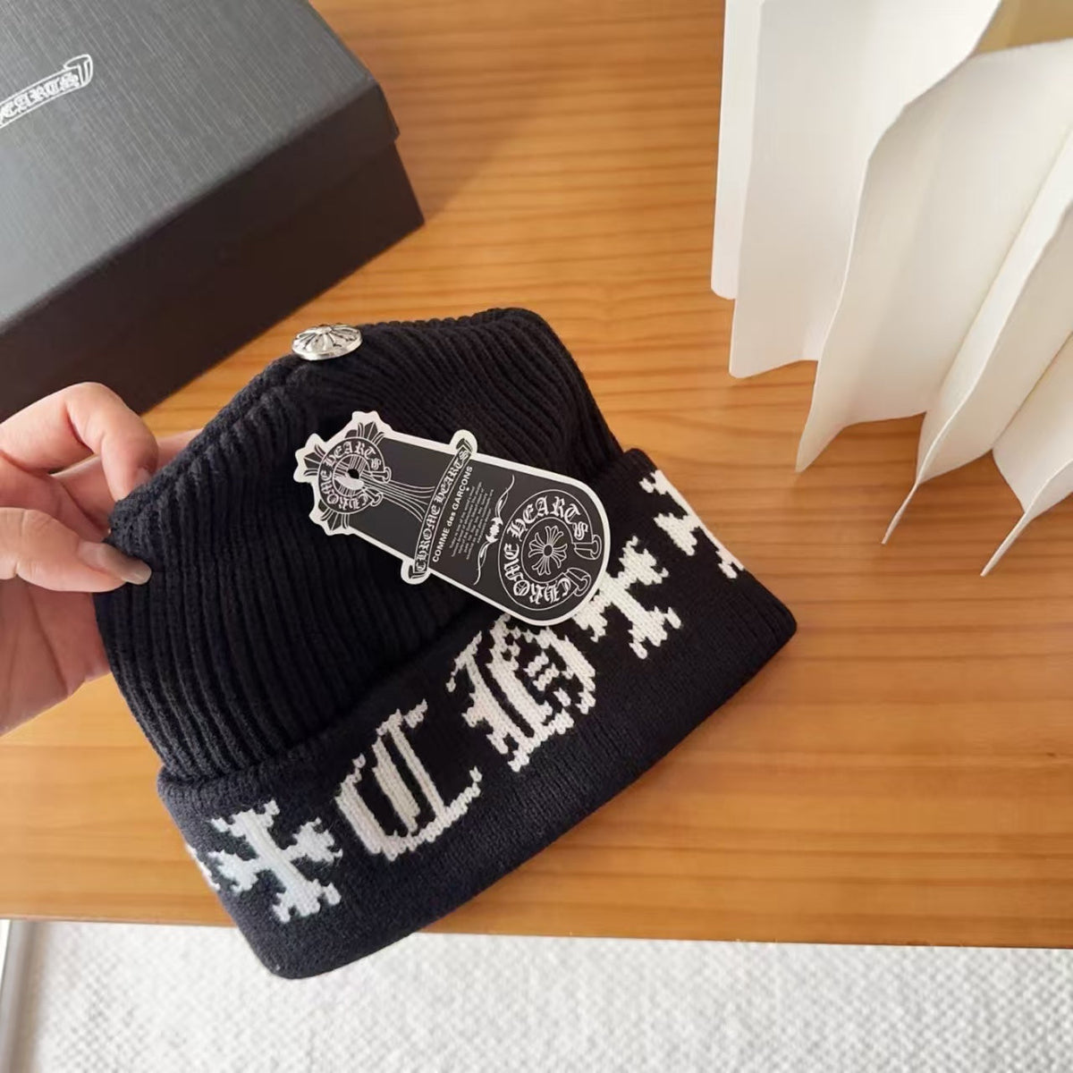 Hot selling wool knitted yarn cap