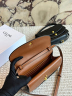 Double button semi-circular envelope package