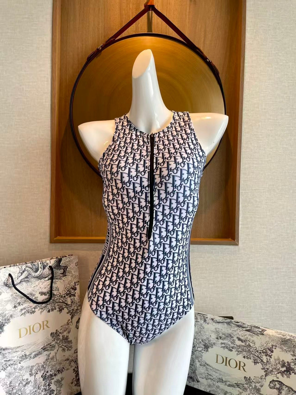 One-Piece Swimsuit  👙