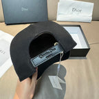 New letter embroidered baseball cap