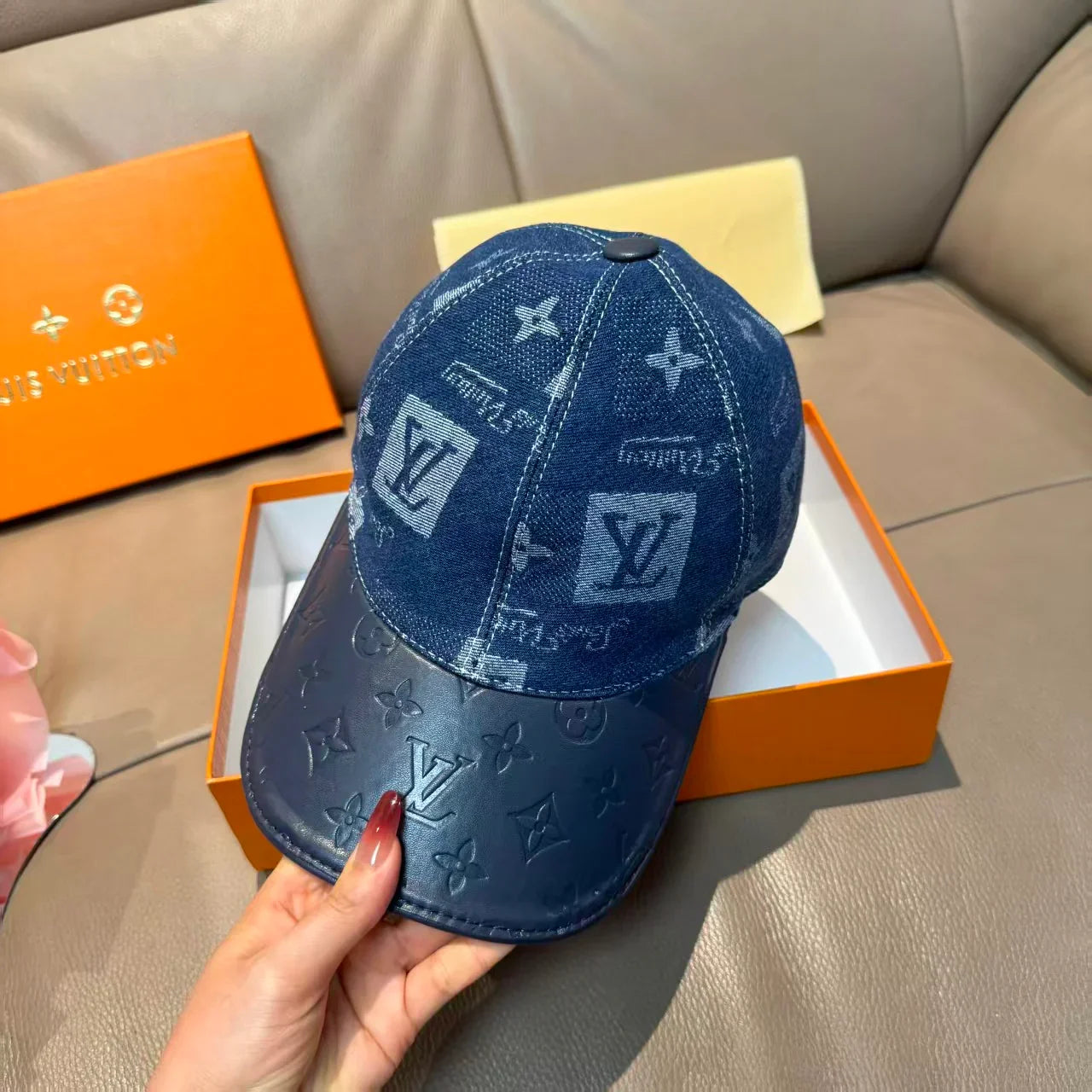 New denim baseball cap