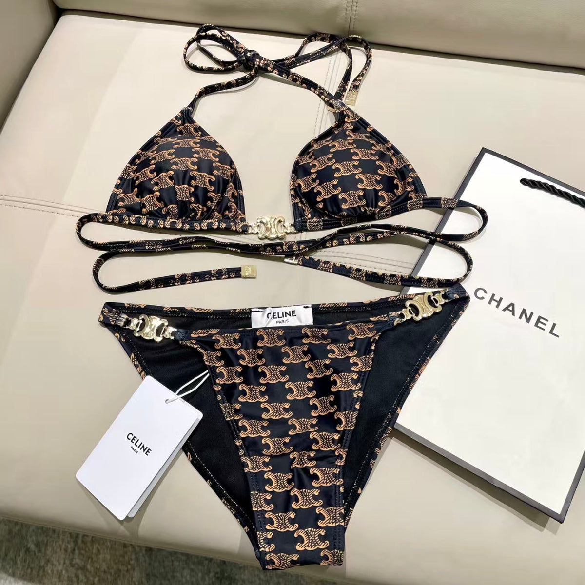 New backless bikini