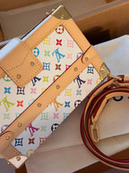 White tri color lock hard box