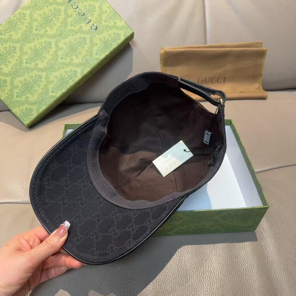 Steel buckle baseball cap