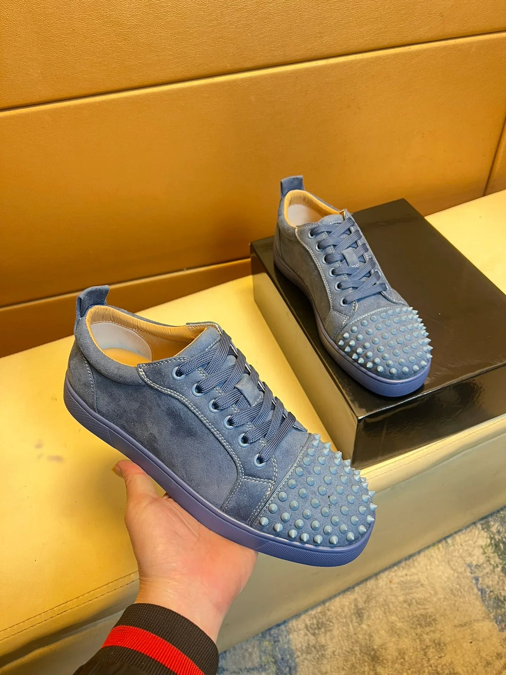 New men's shoes