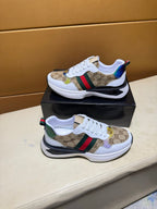 Unique modern style sports shoes