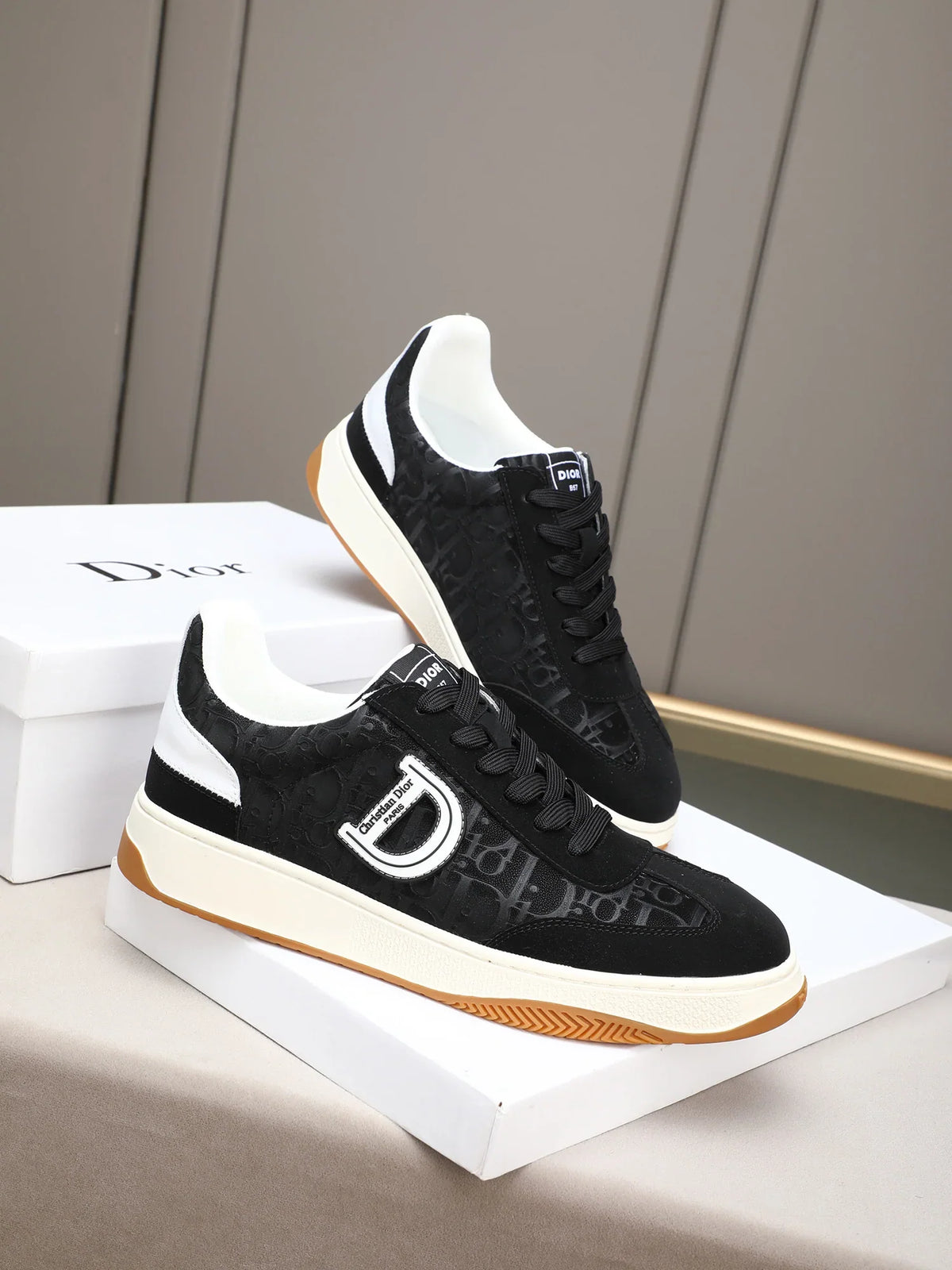 Rubber wear-resistant casual men's shoes