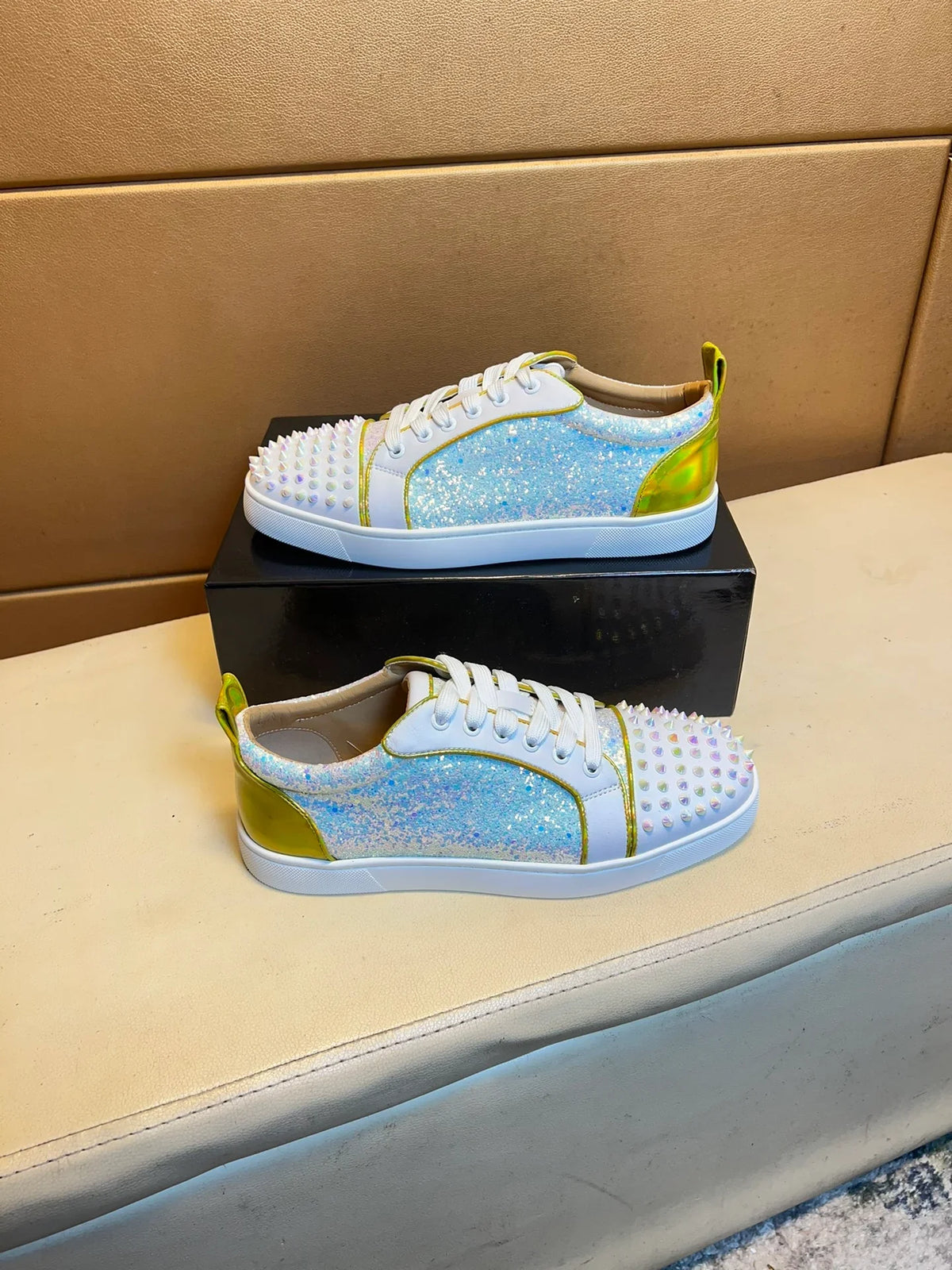 New men's shoes