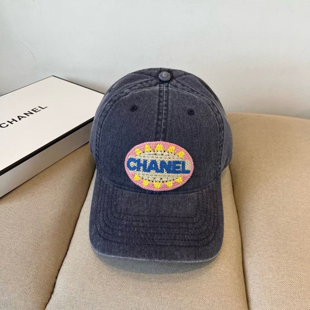Explosive letter embroidered baseball cap