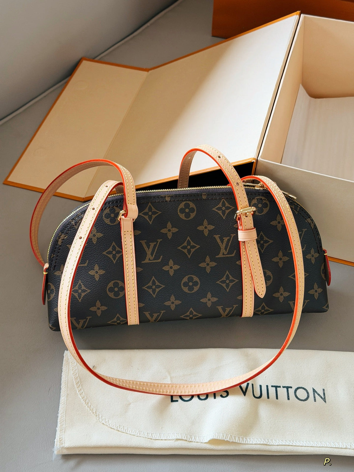 Old flower horizontal shell bag