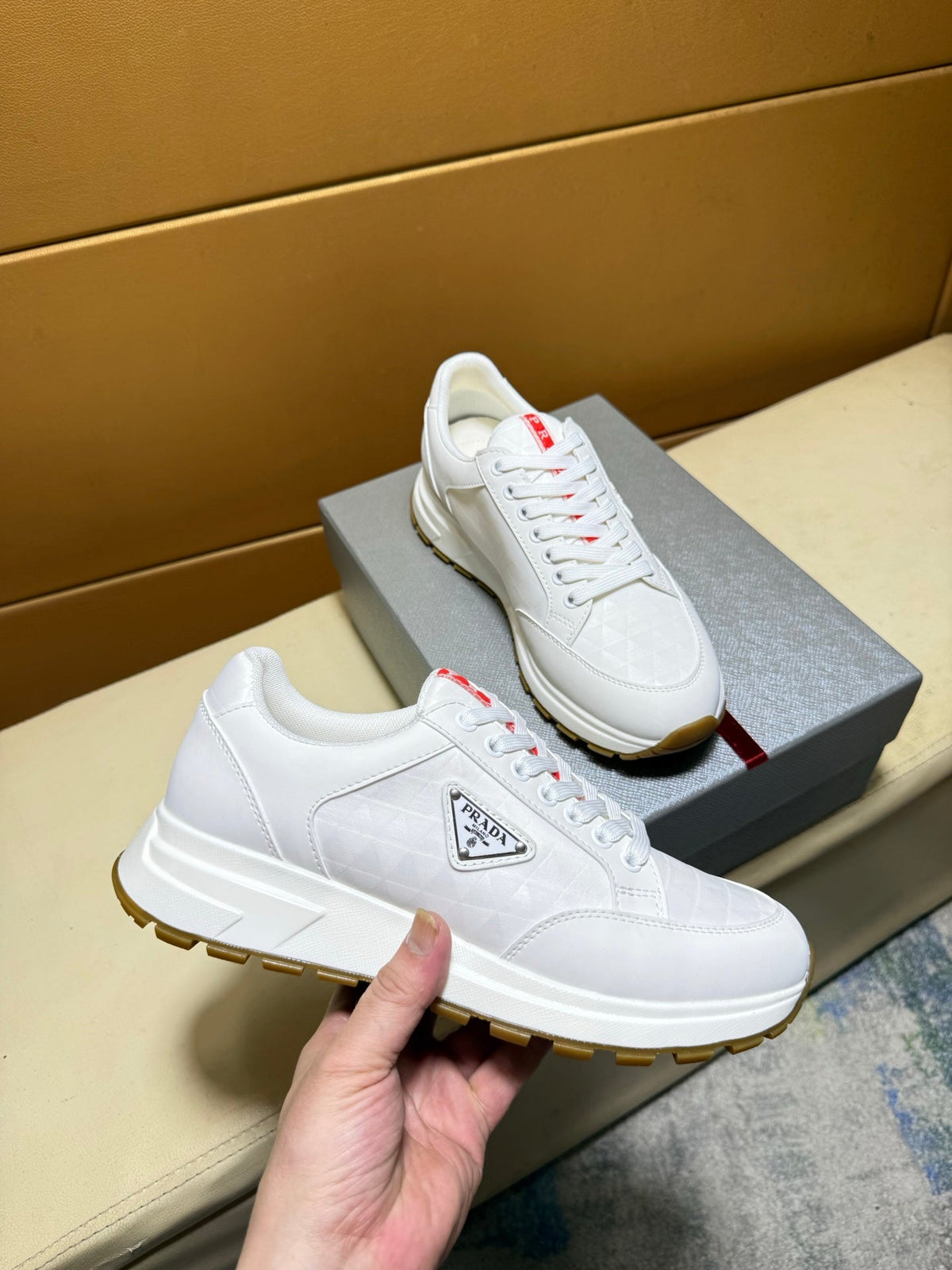 Silk calf leather shoes